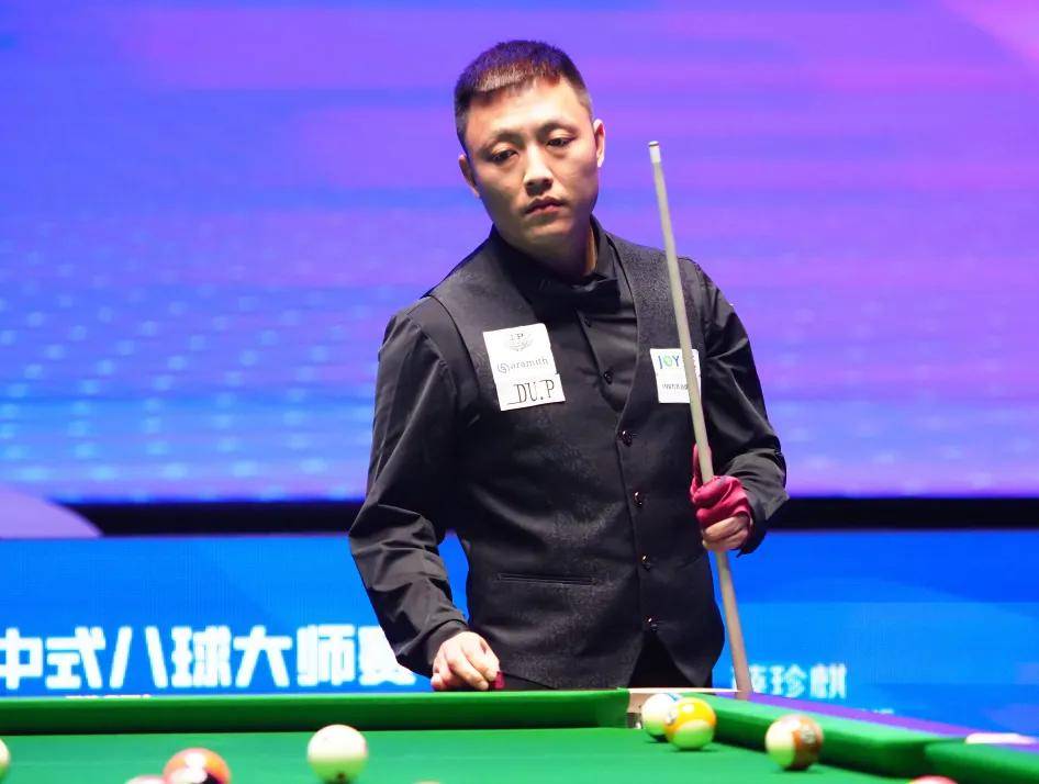 在赛场内外 在赛场内外