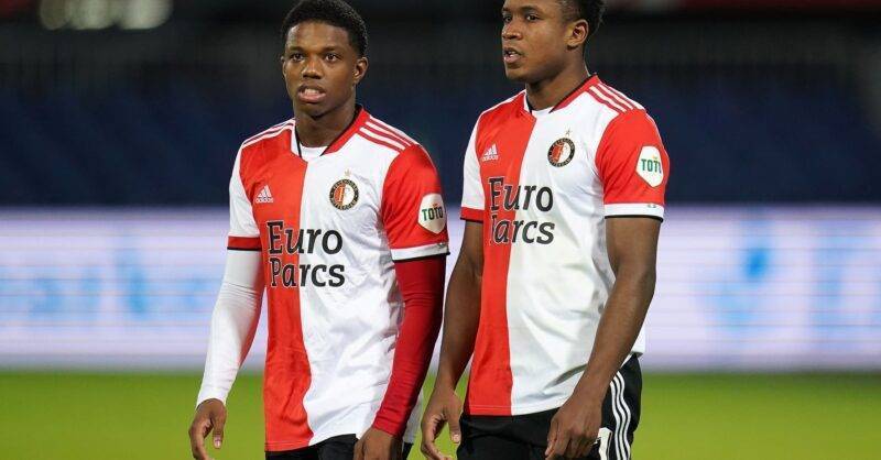 而是共同奋 而是共同奋