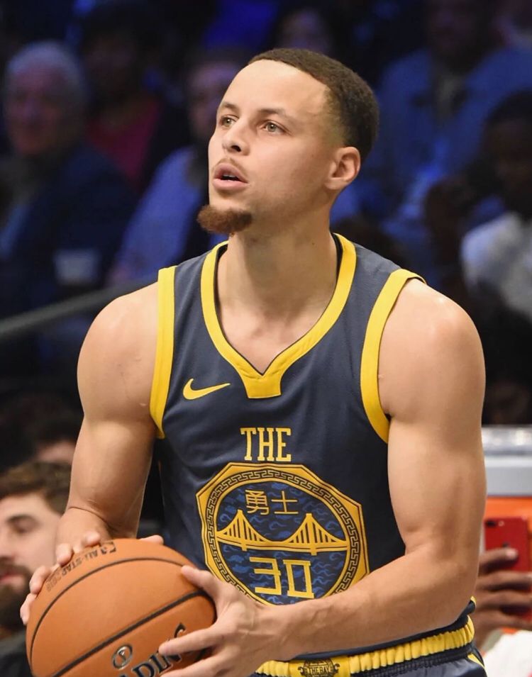 同时用更谨 同时用更谨